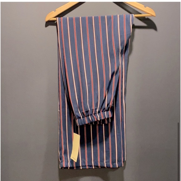 Striped Set - Picture 4 of 4